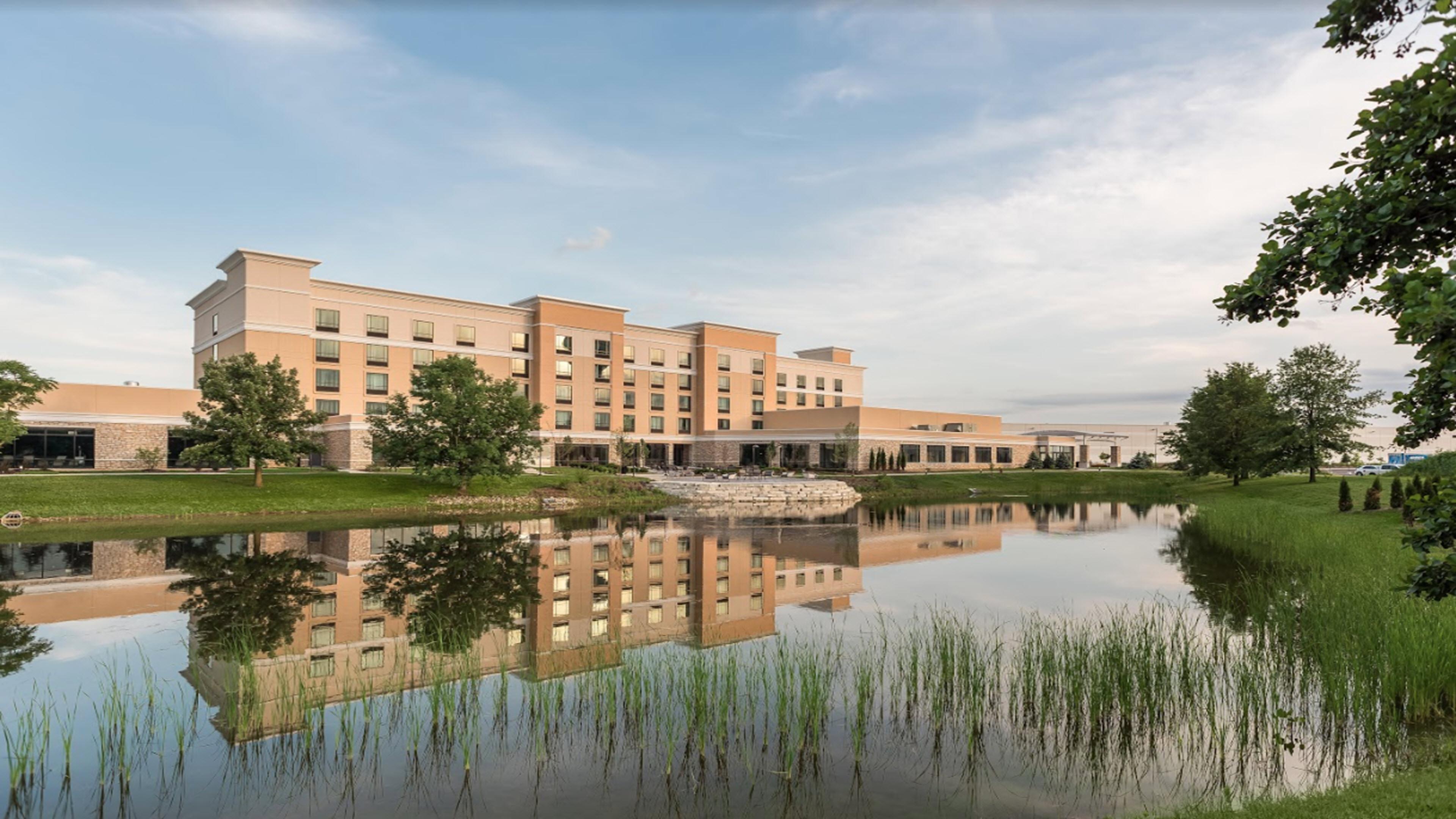 Holiday Inn Hotel & Suites - Joliet Southwest By Ihg Bagian luar foto